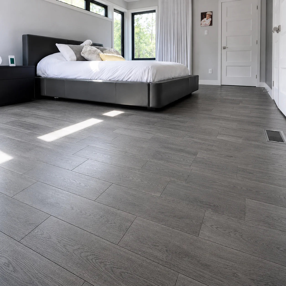 Plancher en bois étanche – Transformez votre espace en seulement 30 minutes – (60 cm × 15 cm)